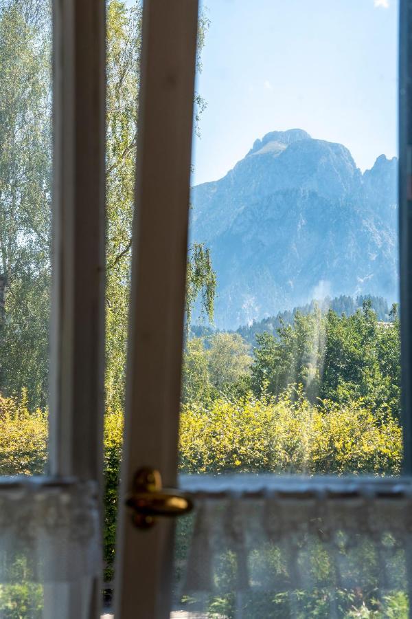 Landhauswohnung Mit Wildromantischem Garten Füssen Exterior foto