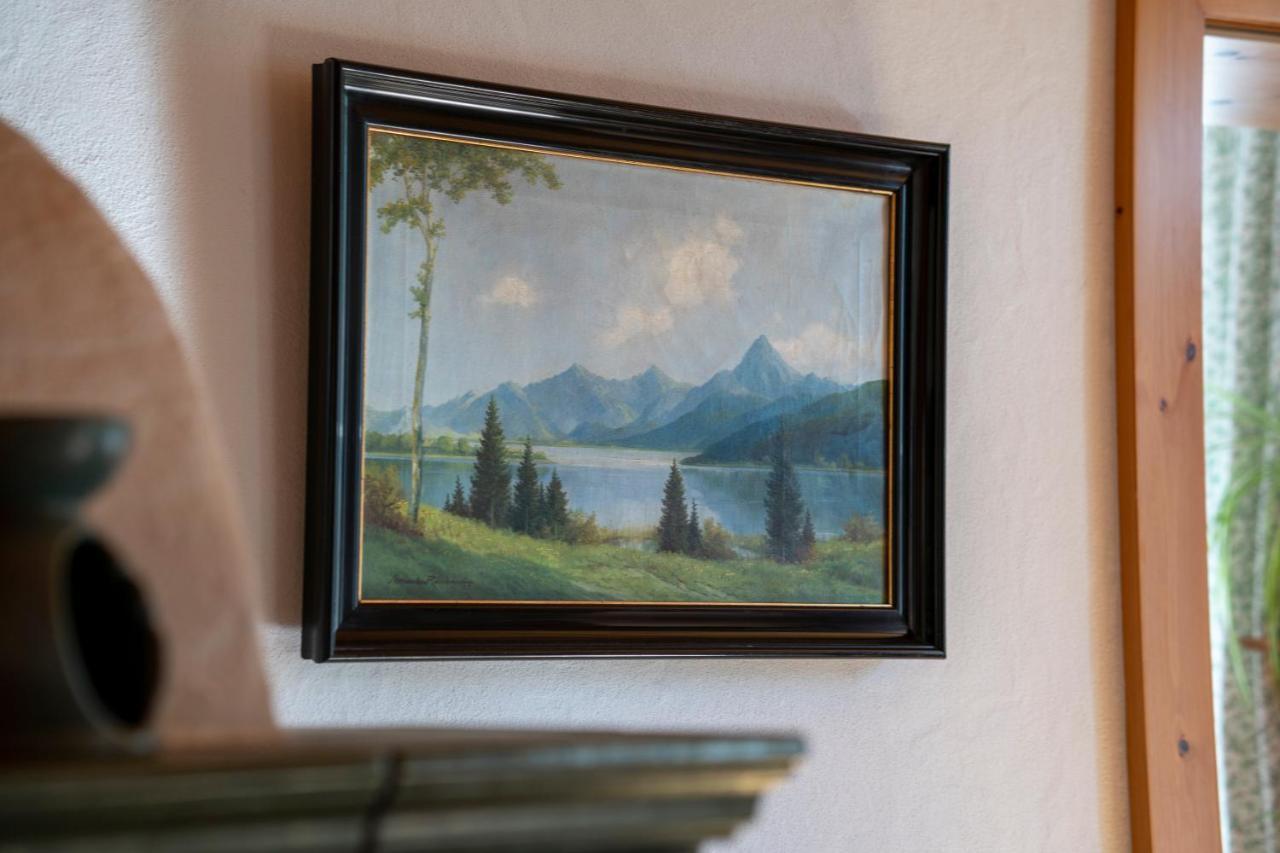 Landhauswohnung Mit Wildromantischem Garten Füssen Exterior foto